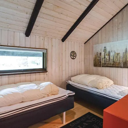 Awesome In W/ Wifi And 3 Bedrooms Dom wakacyjny *